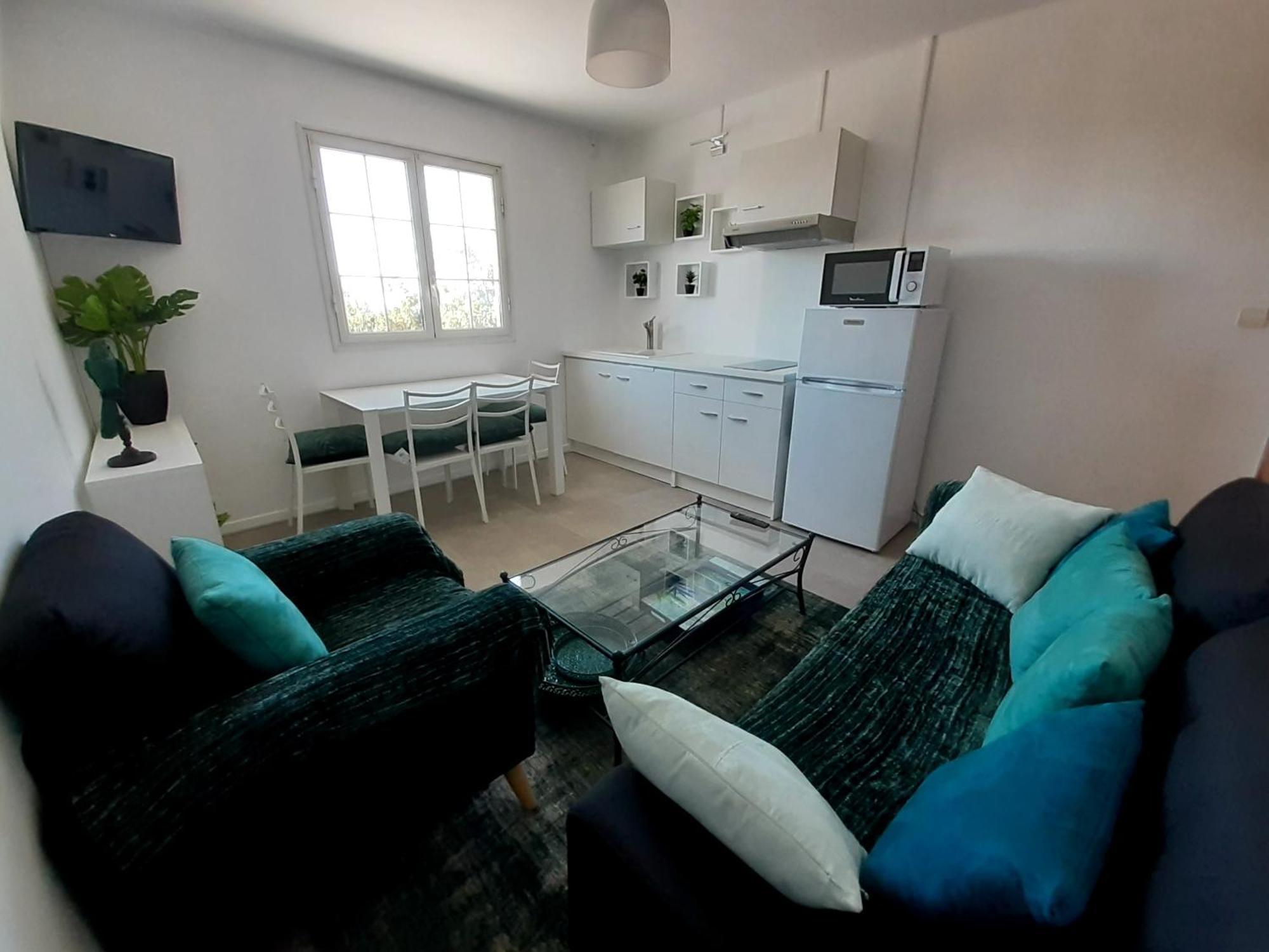 Joli Appartement, Piscine, Jacuzzi Sainte-Suzanne Εξωτερικό φωτογραφία